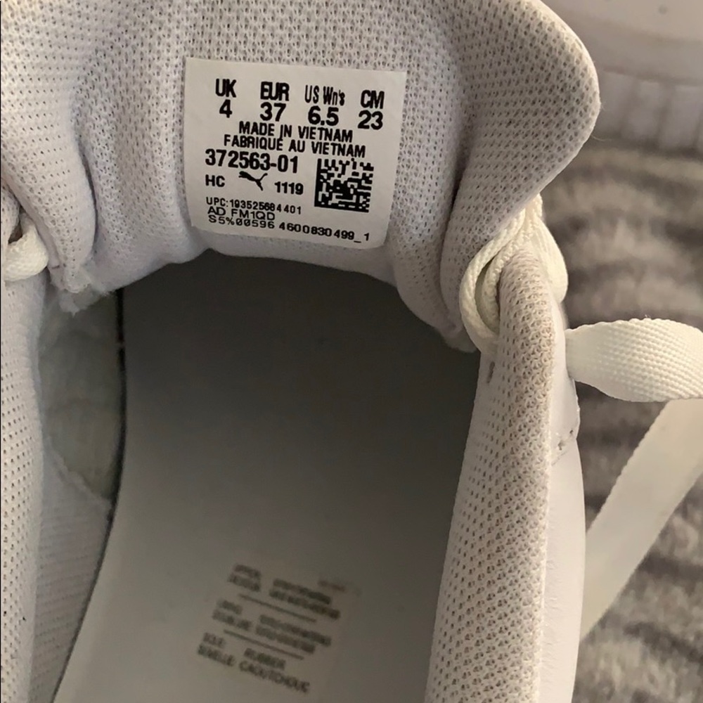 Shoes - Picture 2 of 2